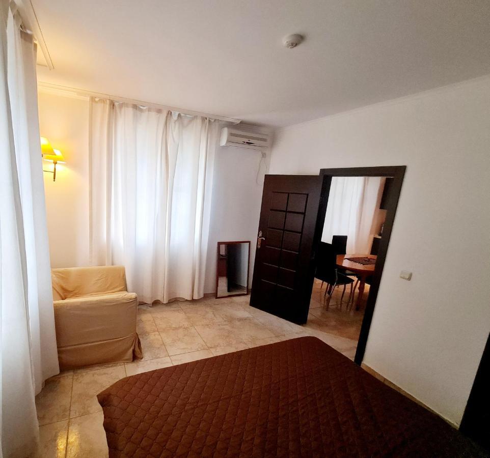 Apartment Almi - The Cliff Obzor Kültér fotó