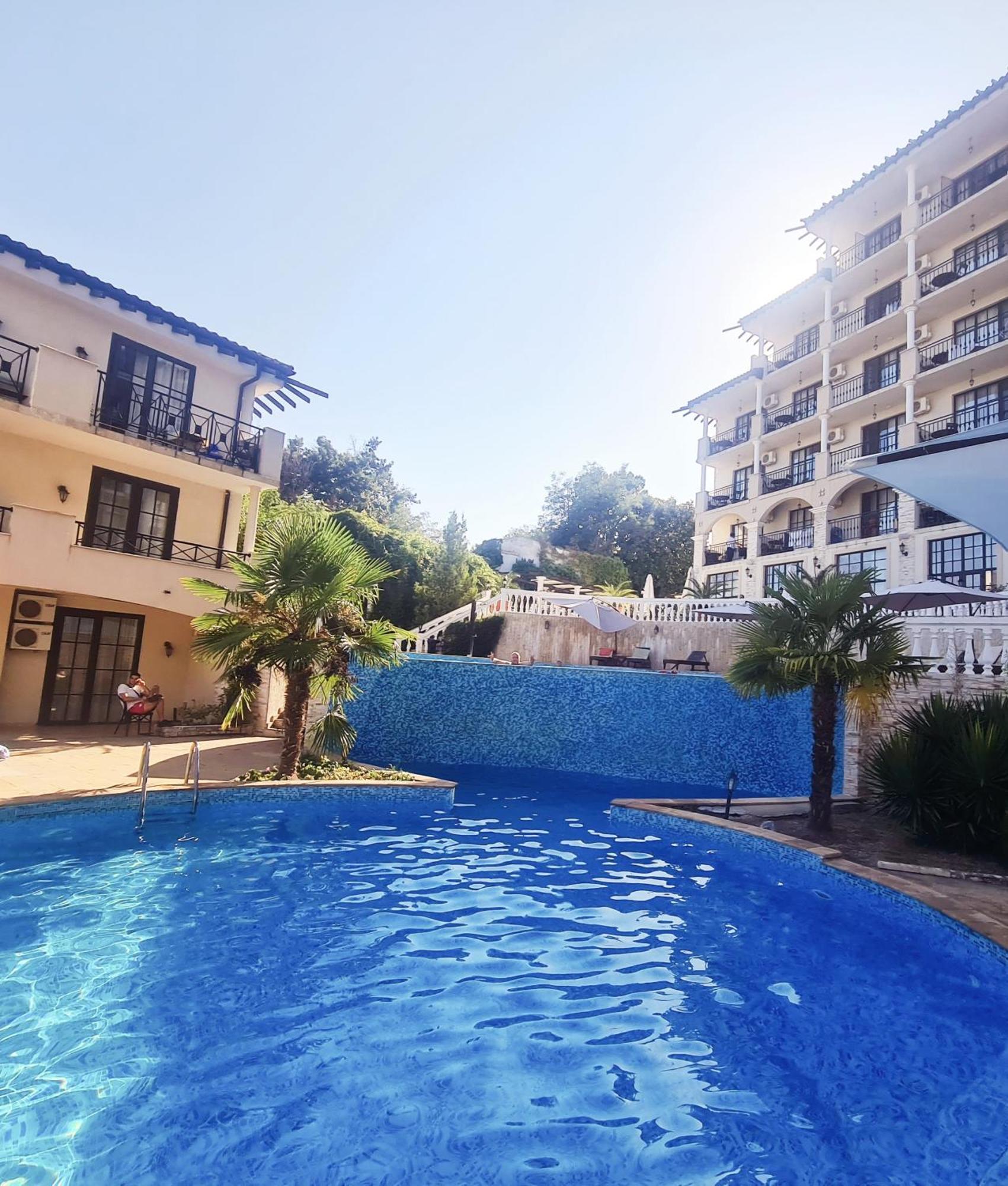 Apartment Almi - The Cliff Obzor Kültér fotó